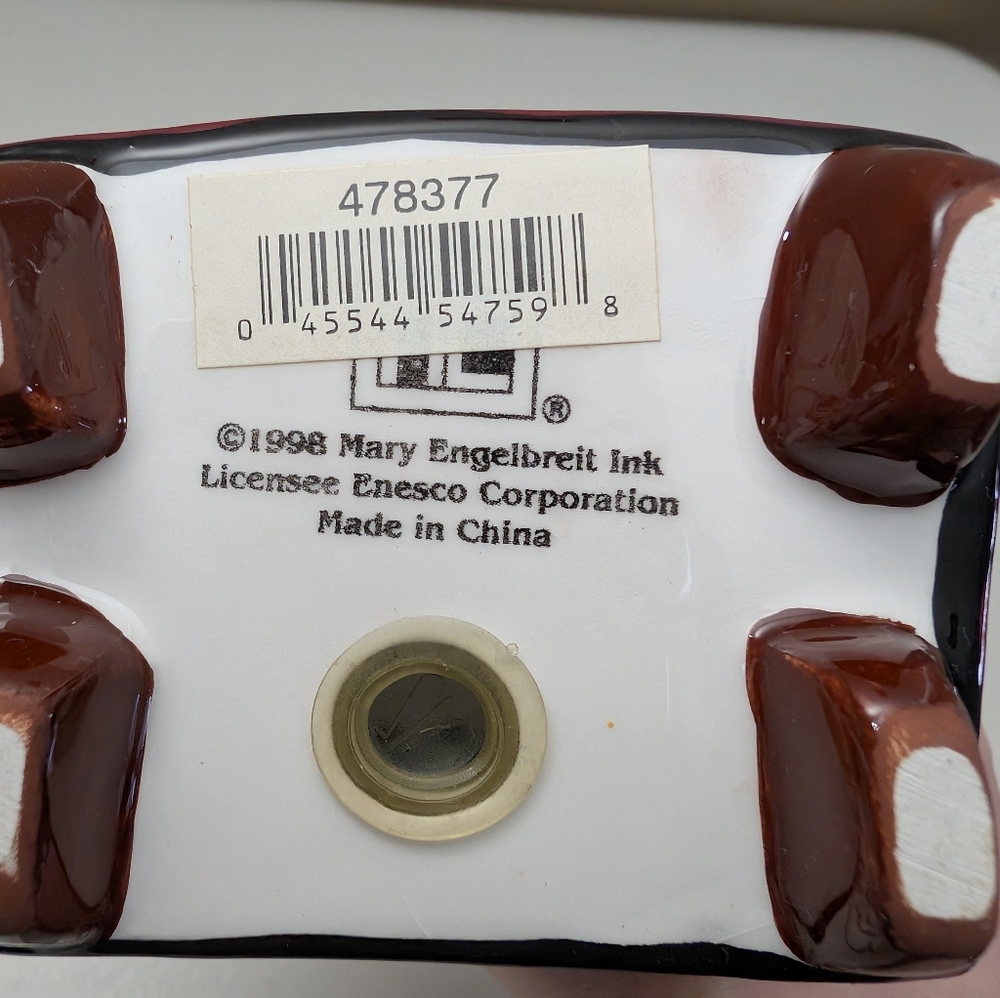 Vintage. Mary Engelbreit Enesco Chair and Bowls Salt and Pepper #478377 - Picture 5 of 6